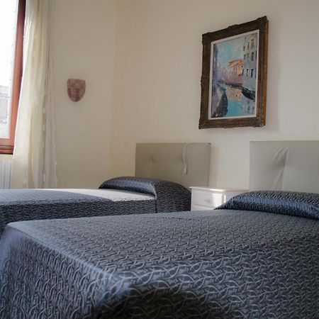 Apartment Lucy Venezia Esterno foto