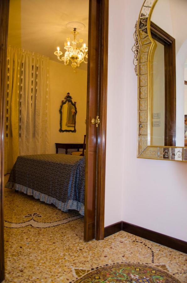 Apartment Lucy Venezia Esterno foto
